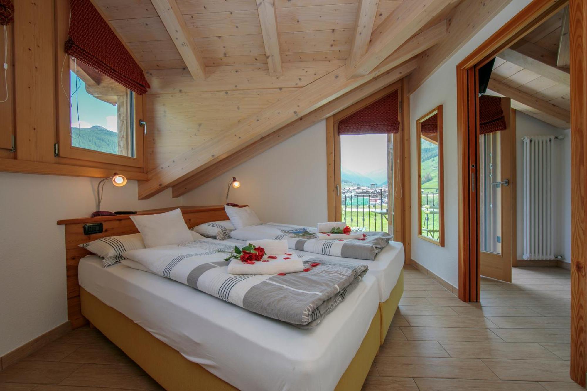 Volga Tamigi Loira Senna - Happy Rentals Livigno Esterno foto