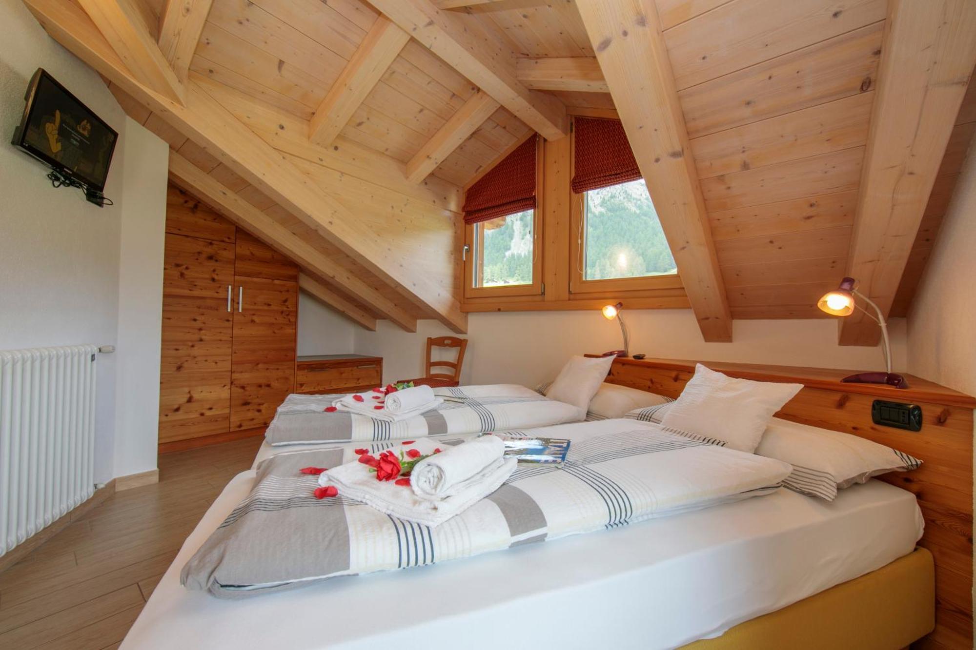 Volga Tamigi Loira Senna - Happy Rentals Livigno Esterno foto
