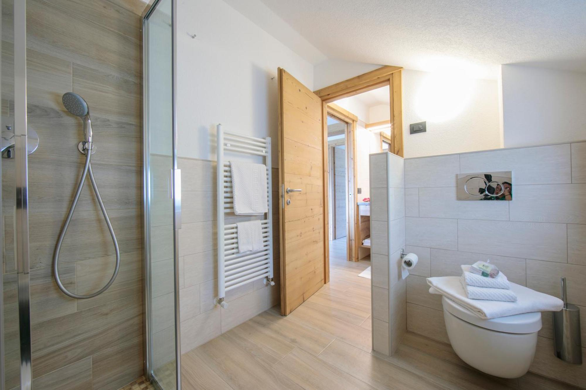 Volga Tamigi Loira Senna - Happy Rentals Livigno Esterno foto